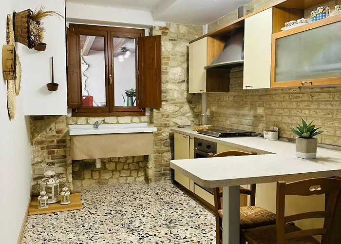 Mafi Bed and Breakfast 3*