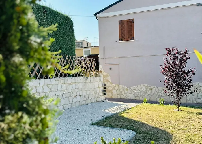 Mafi Bed and Breakfast 3*