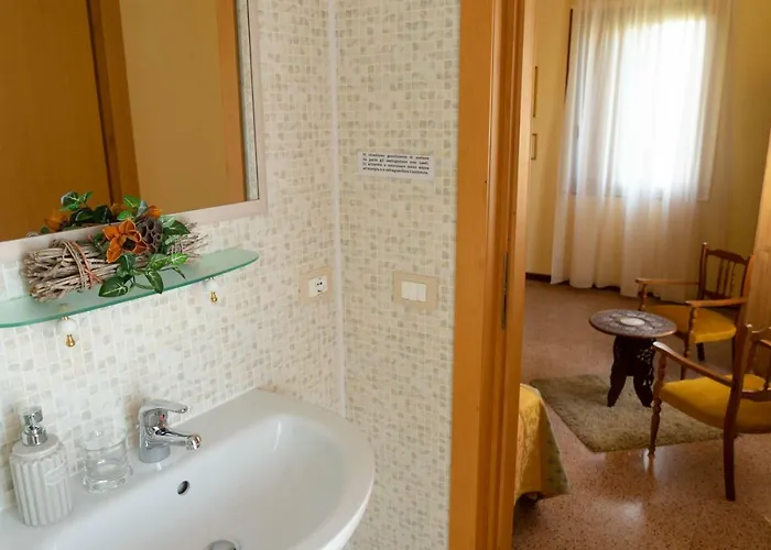 Mafi Bed and Breakfast 3*